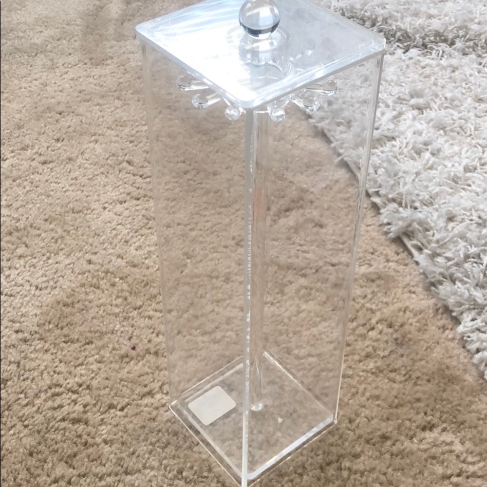 Necklace Holder